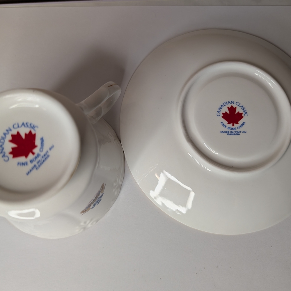 Vintage 1981 Prince (King) Charles & Lady Diana Wedding Teacup and Saucer Set - Picture 4 of 4